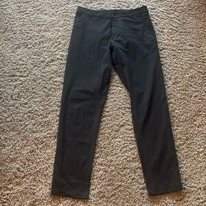 Lululemon Commission Pant Slim Color Gray Men's Size 32x32